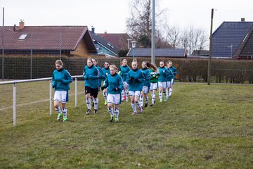 Bild 35 - wBJ SG Weststeinburg/Beidenfleth - SV Henstedt Ulzburg : Ergebnis: 0:4